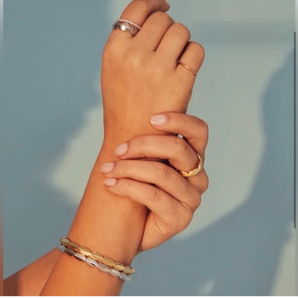 NWT Kendra Scott Brooke cuff bracelet rose gold new gift - Picture 2 of 7